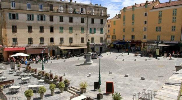 1 Place Saint-Marcel Διαμέρισμα Corte  Εξωτερικό φωτογραφία